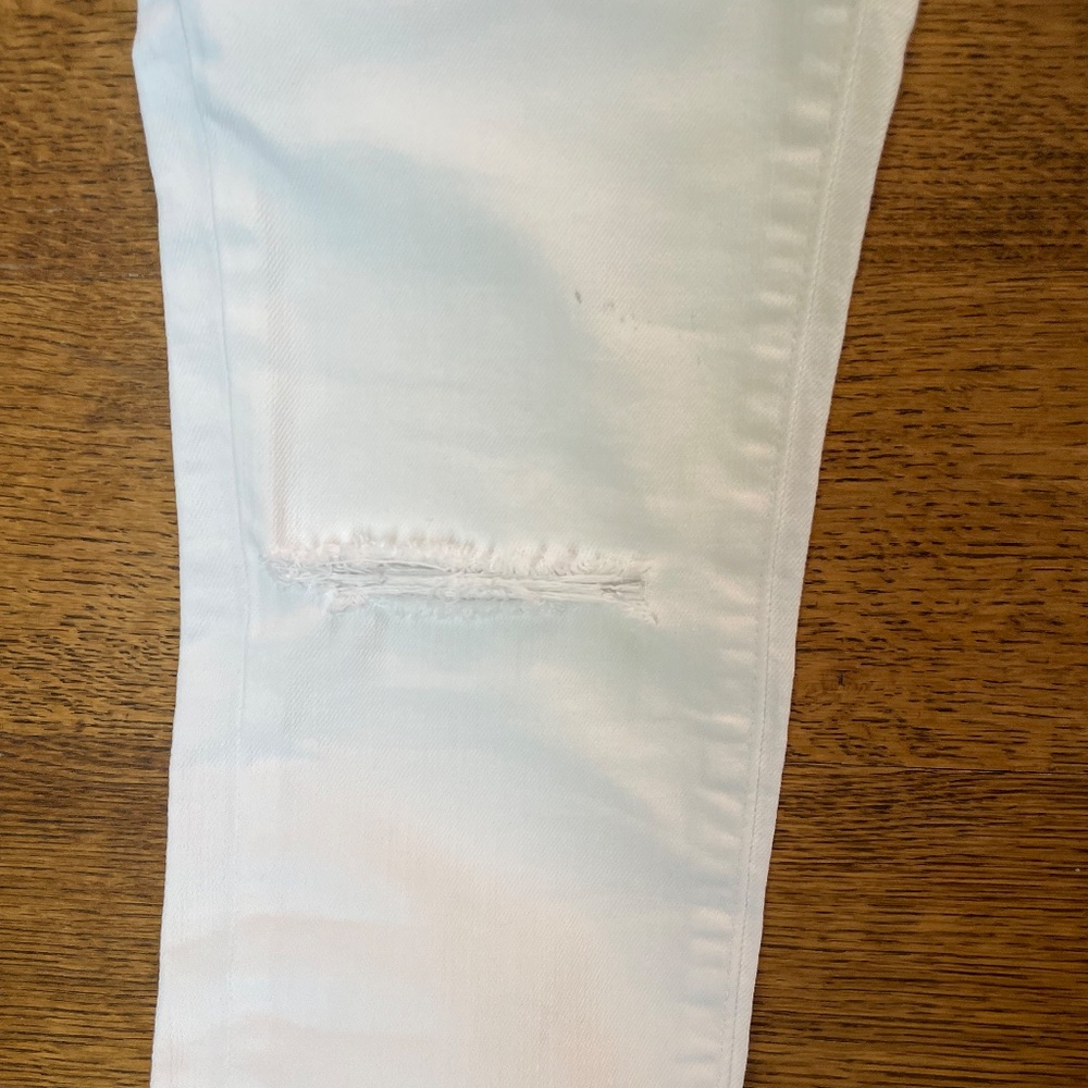 Current/Elliott-size 26- distressed knees - Picture 3 of 9